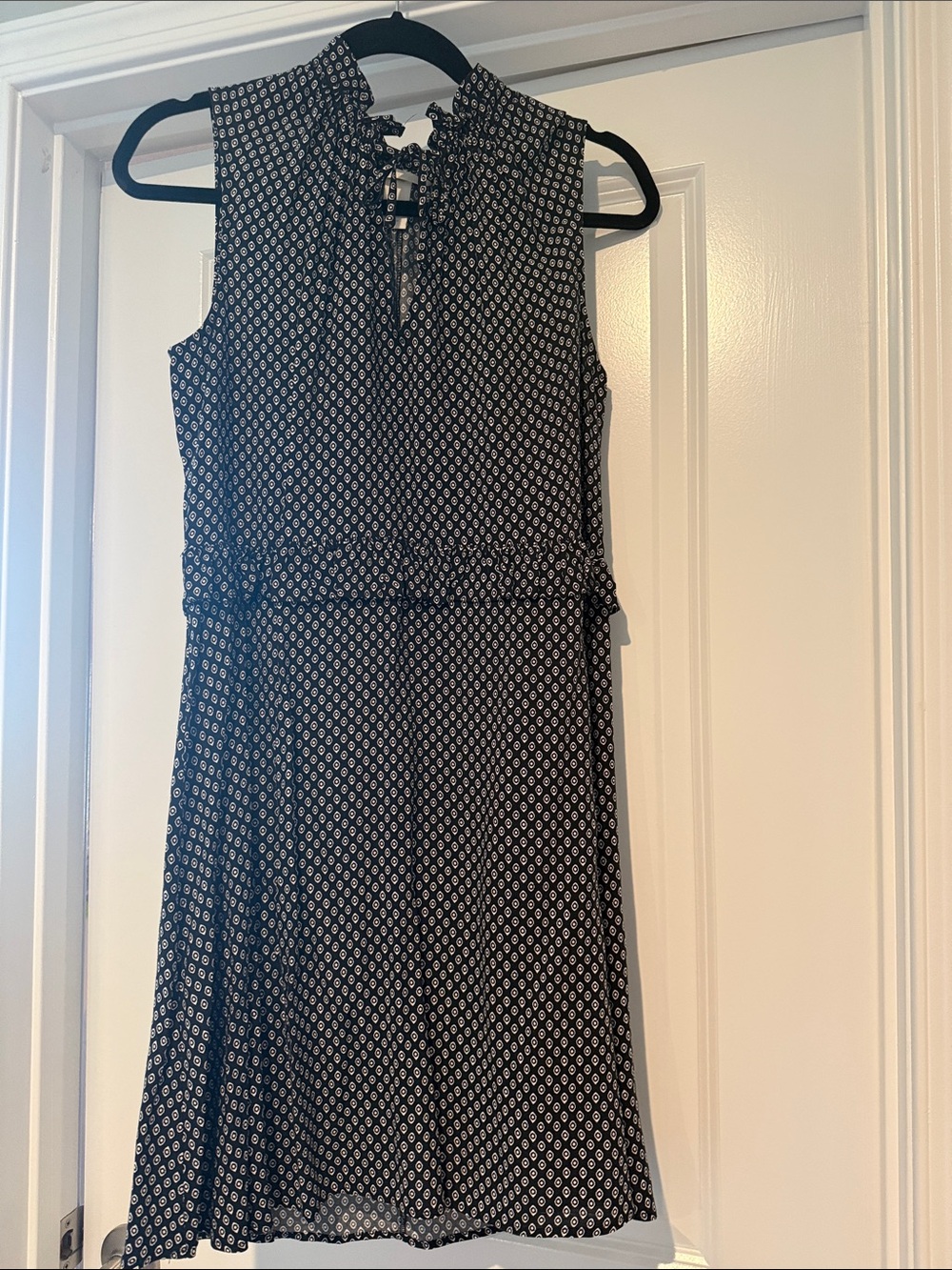 H&M Black Sleeveless Mini Dress with White Geometric Print
